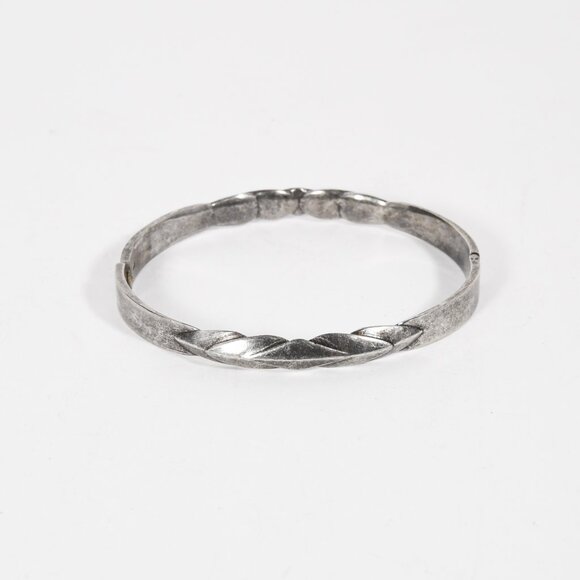 Saint Laurent Paris Silver Bracelet Twisted Design Minimalist Bangle Clasp - Picture 2 of 11